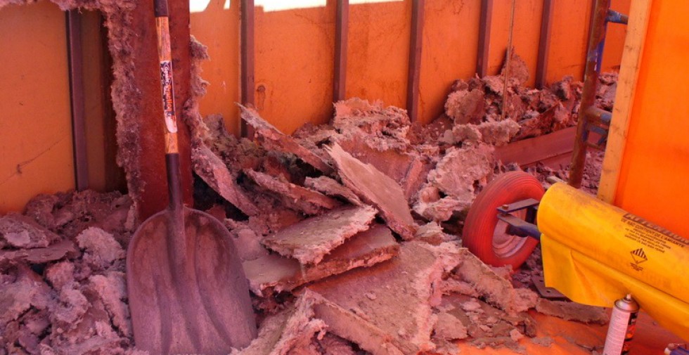 Warehouse deconstruction | Asbestos Removal | Amiante National Asbestos