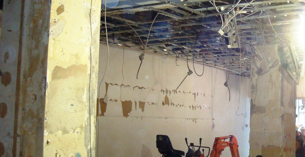 Kiehl's St. Catherine Store | Asbestos Removal | Amiante National Asbestos