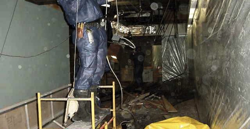 Courthouse asbestos removal in progress | Asbestos Removal | Amiante National Asbestos