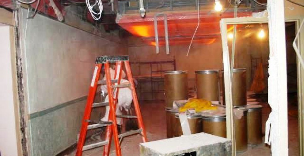 Prepping for asbestos removal | Asbestos Removal | Amiante National Asbestos